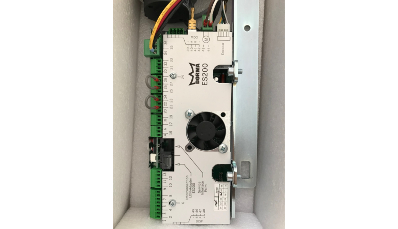 Cửa ES200